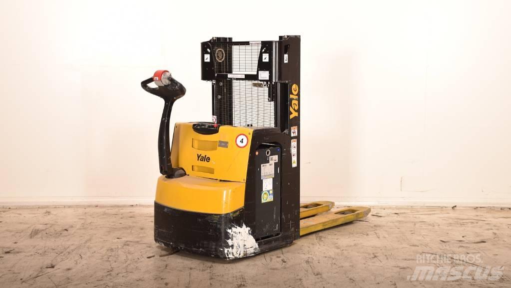 Yale MS 14 AC Transpaleta manuala