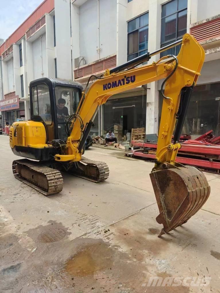 Komatsu PC 35MR-8 Mini excavatoare < 7t