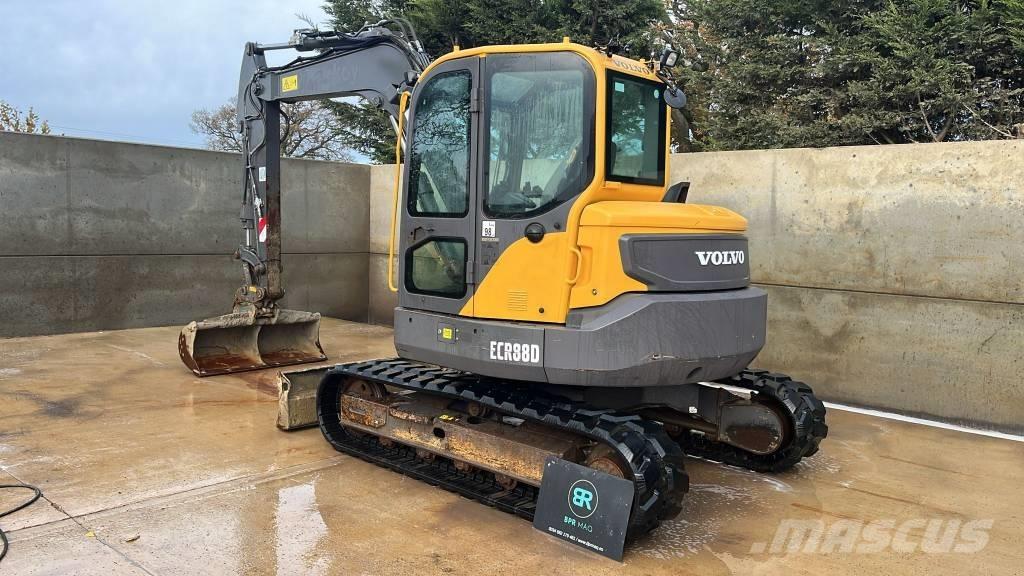 Volvo ECR 88 D Excavatoare 7t - 12t
