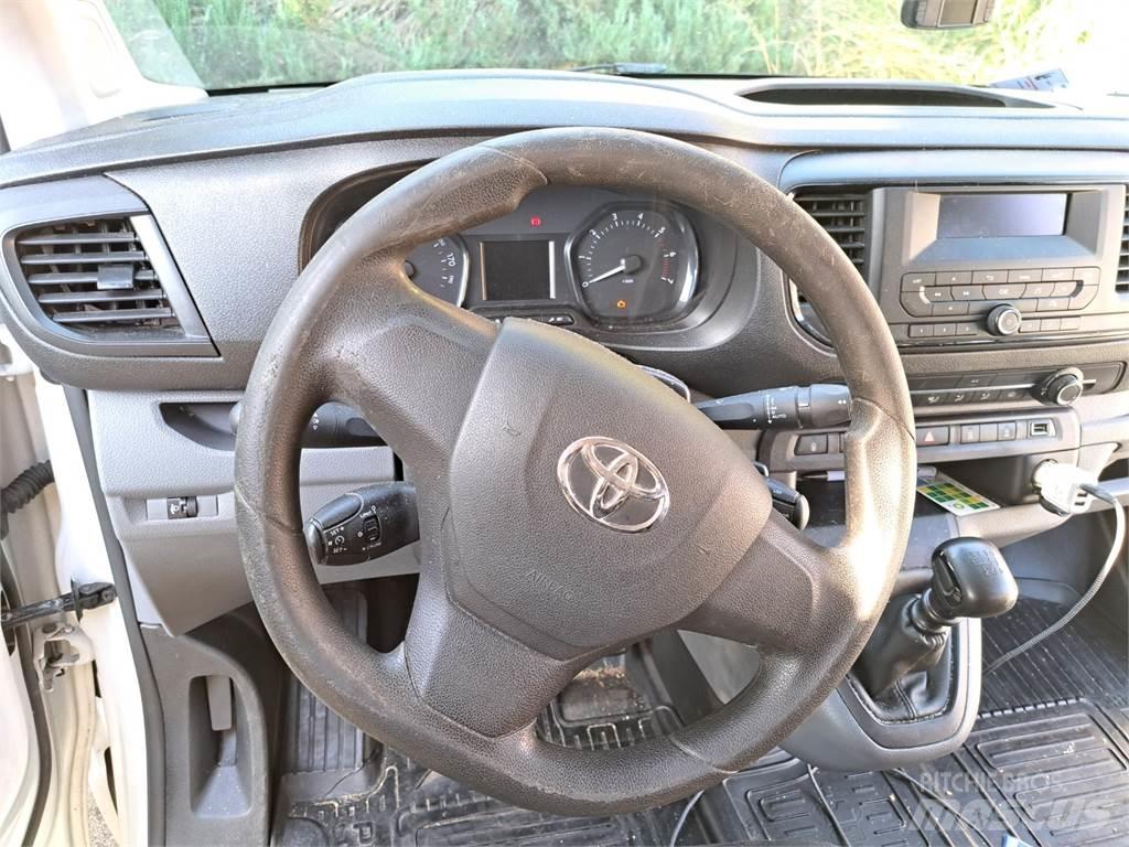 Toyota PROACE Masini