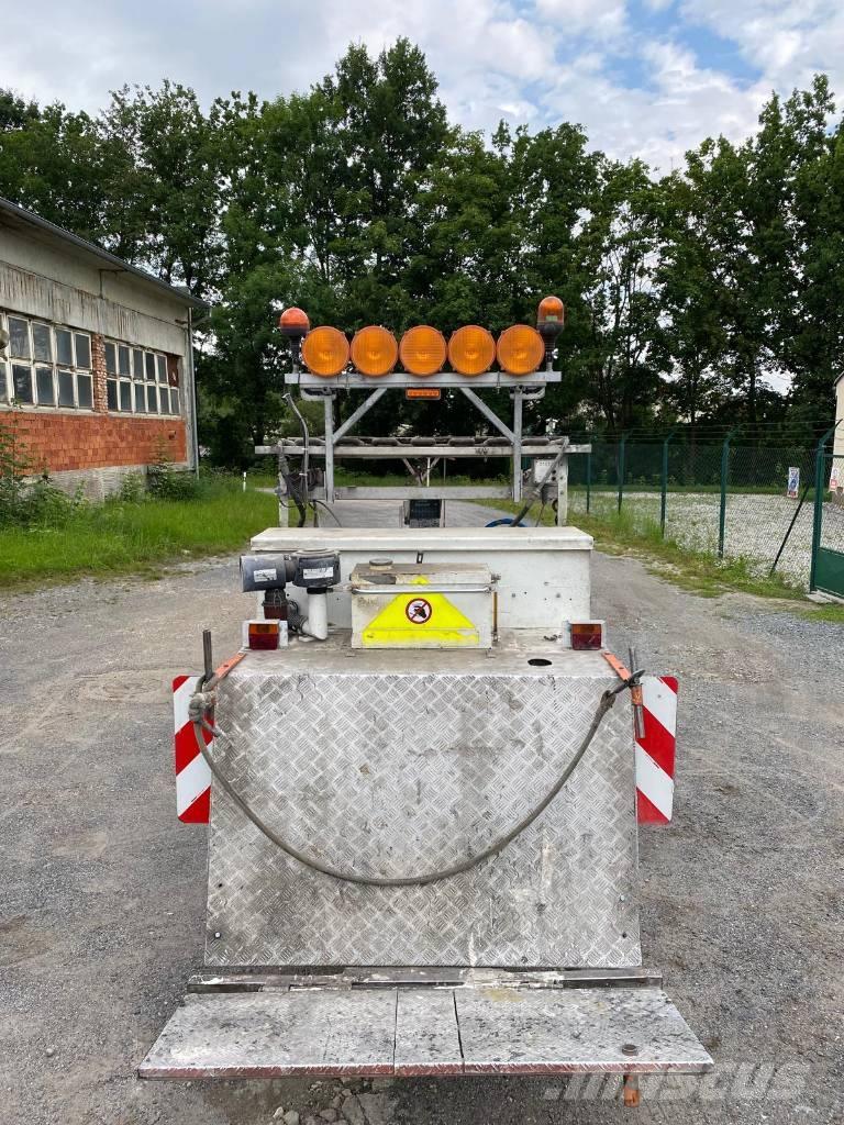 Hofmann H-32 Utilaje întreţinere terenuri - Altele