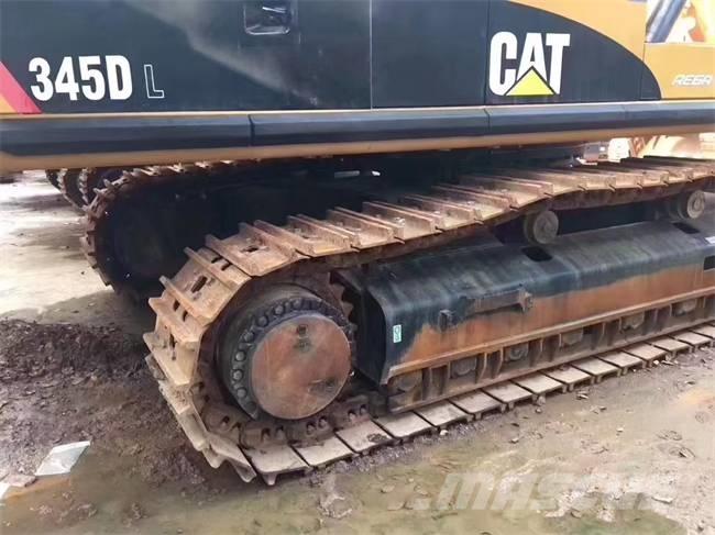 CAT 345 D L Excavatoare pe șenile
