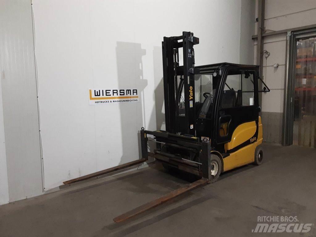 Yale ERP30VL V2745 Stivuitor electric