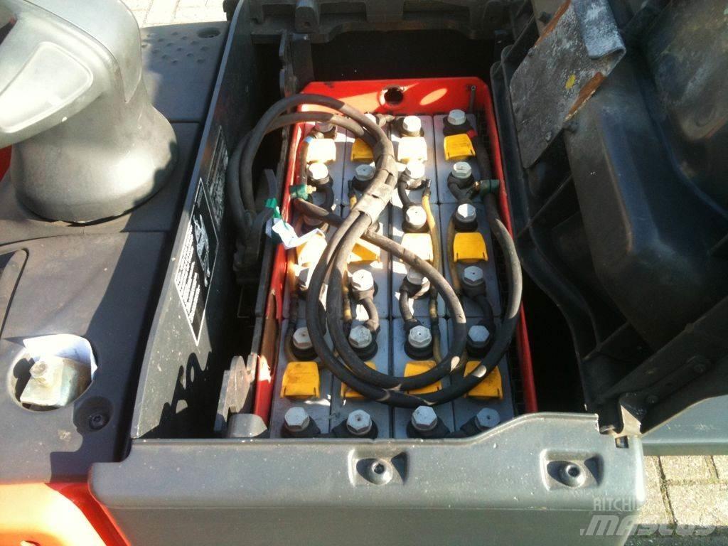 Linde T20SP Transpaleta electica cu furca