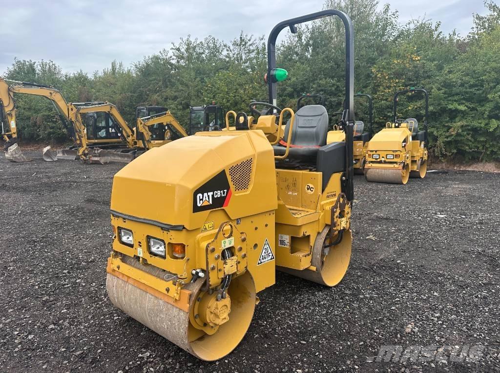 CAT CB 1.7 Cilindri compactori dubli