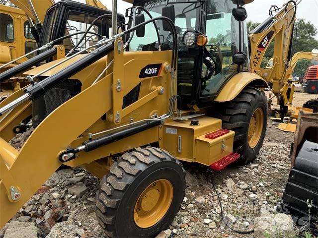 CAT 420 F Buldoexcavatoare