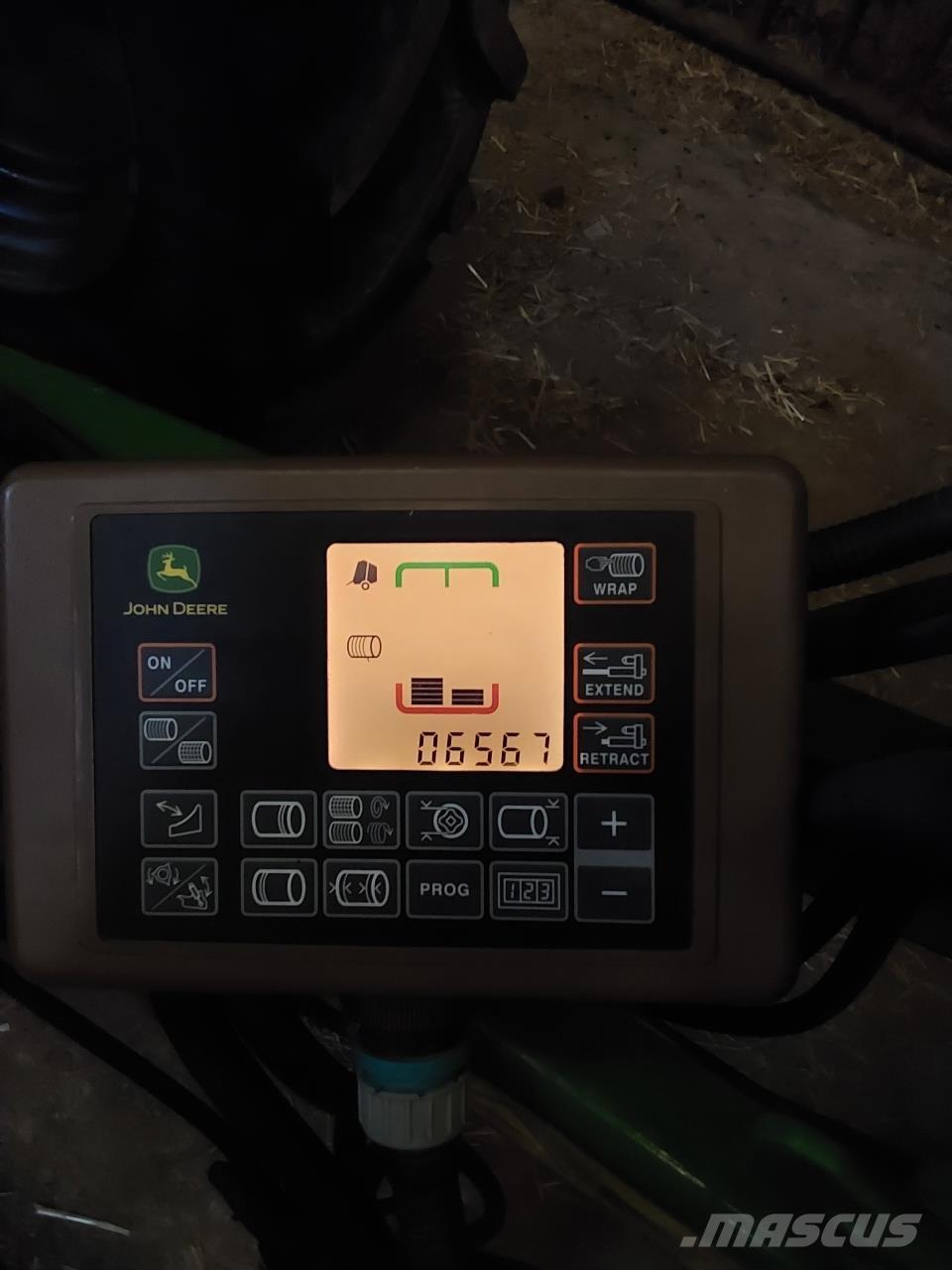 John Deere V 451 M Masina de balotat cilindric