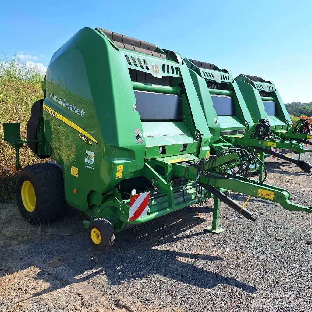 John Deere V 451 M Masina de balotat cilindric