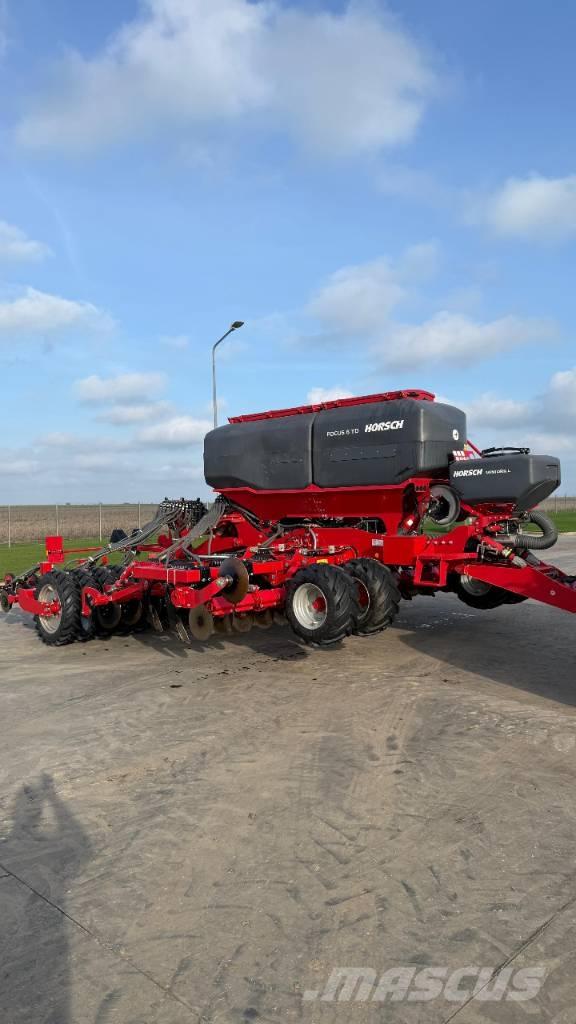 Horsch Focus 6 TD Perforatoare