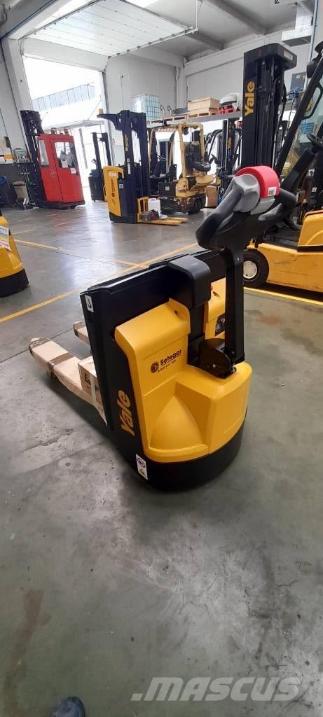 Yale MP16 Transpaleta manuala