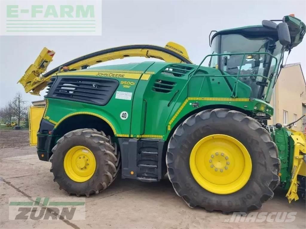 John Deere 9500 Forajere cu autopropulsare