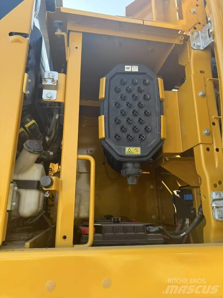 CAT CAT336GC Excavatoare pe șenile
