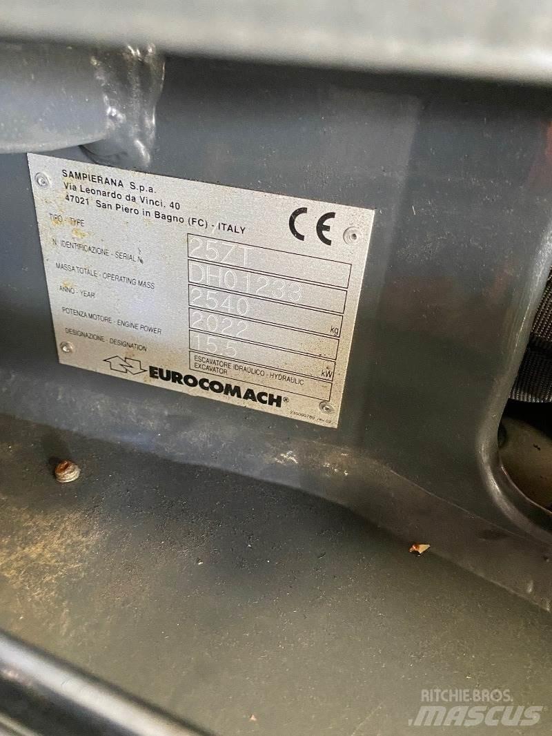Eurocomach 25ZT Mini excavatoare < 7t