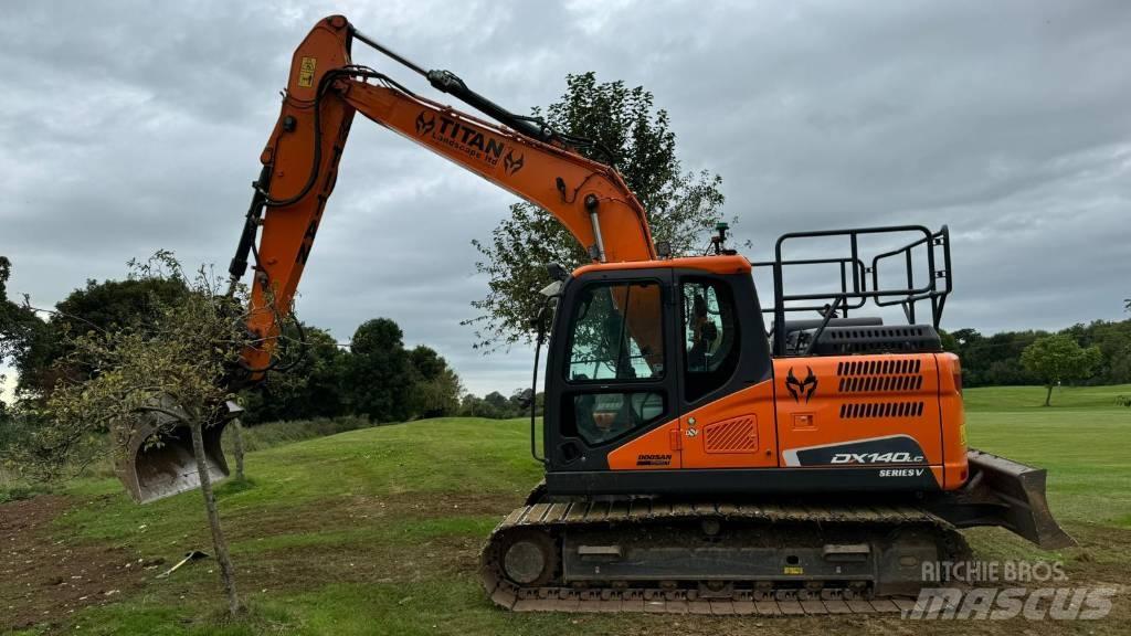 Doosan DX140LC-5 Excavatoare pe șenile
