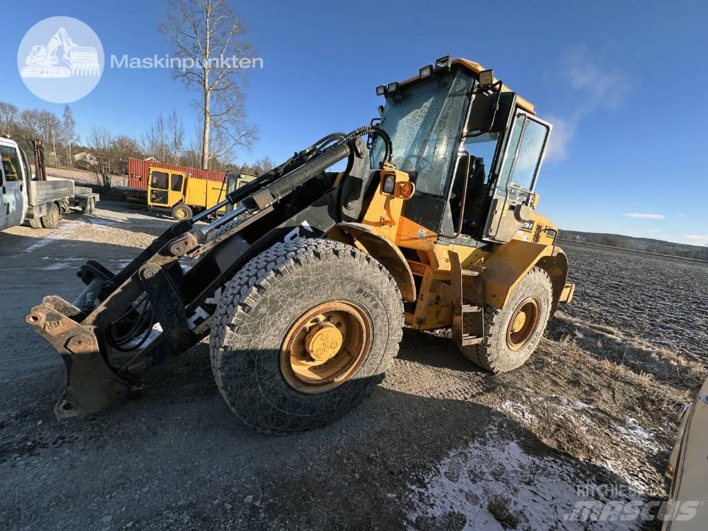 Hyundai HL 730 TM-7 Incarcator pe pneuri