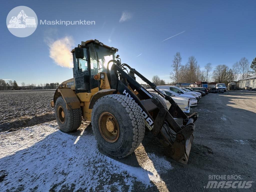 Hyundai HL 730 TM-7 Incarcator pe pneuri