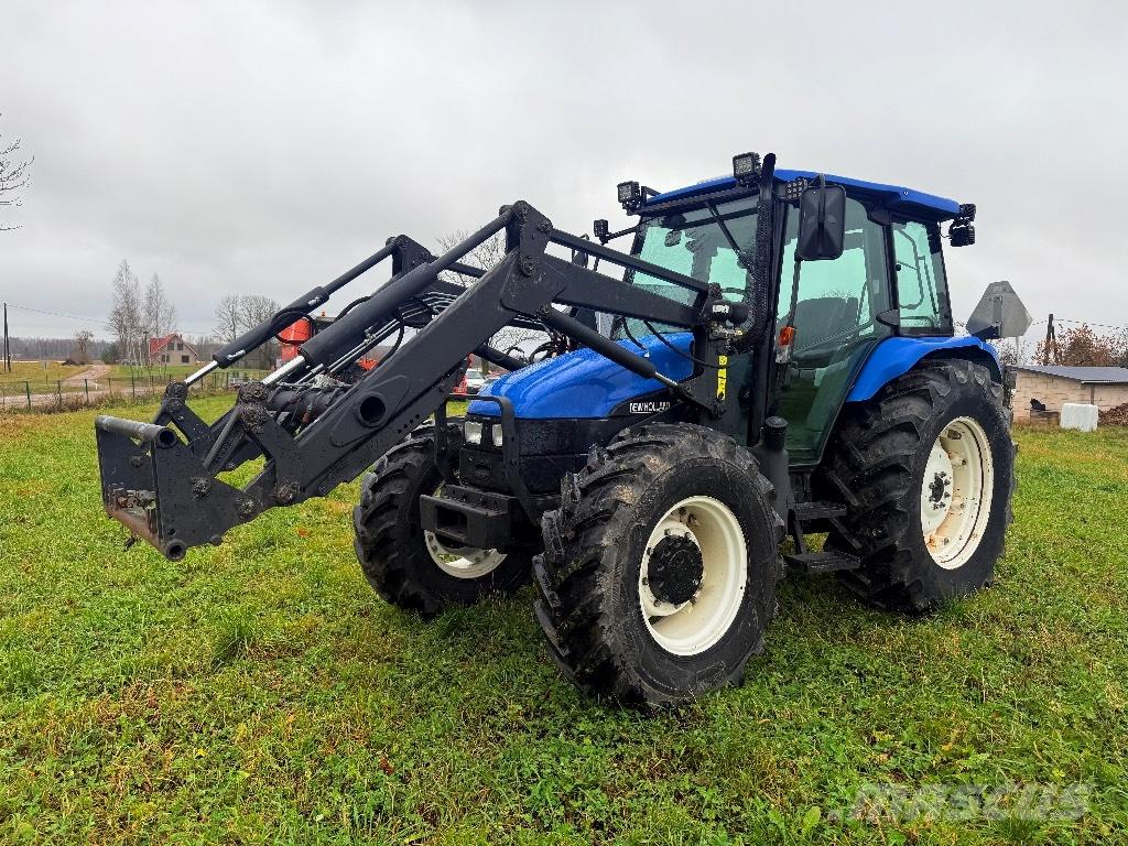 New Holland TL 90 Tractoare