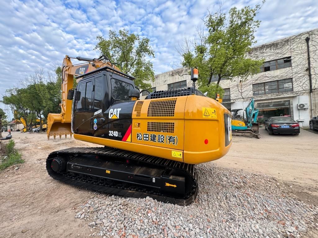 CAT 324 D L Excavatoare pe șenile
