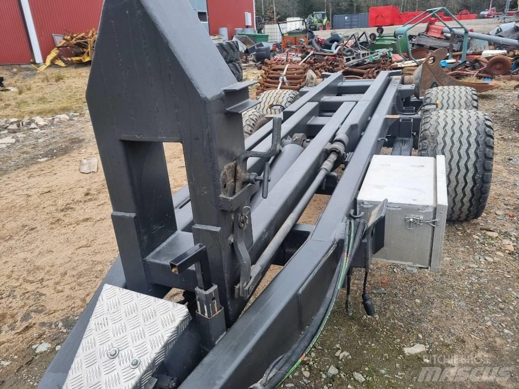 Bigab 8-12 remorci cu cârlig