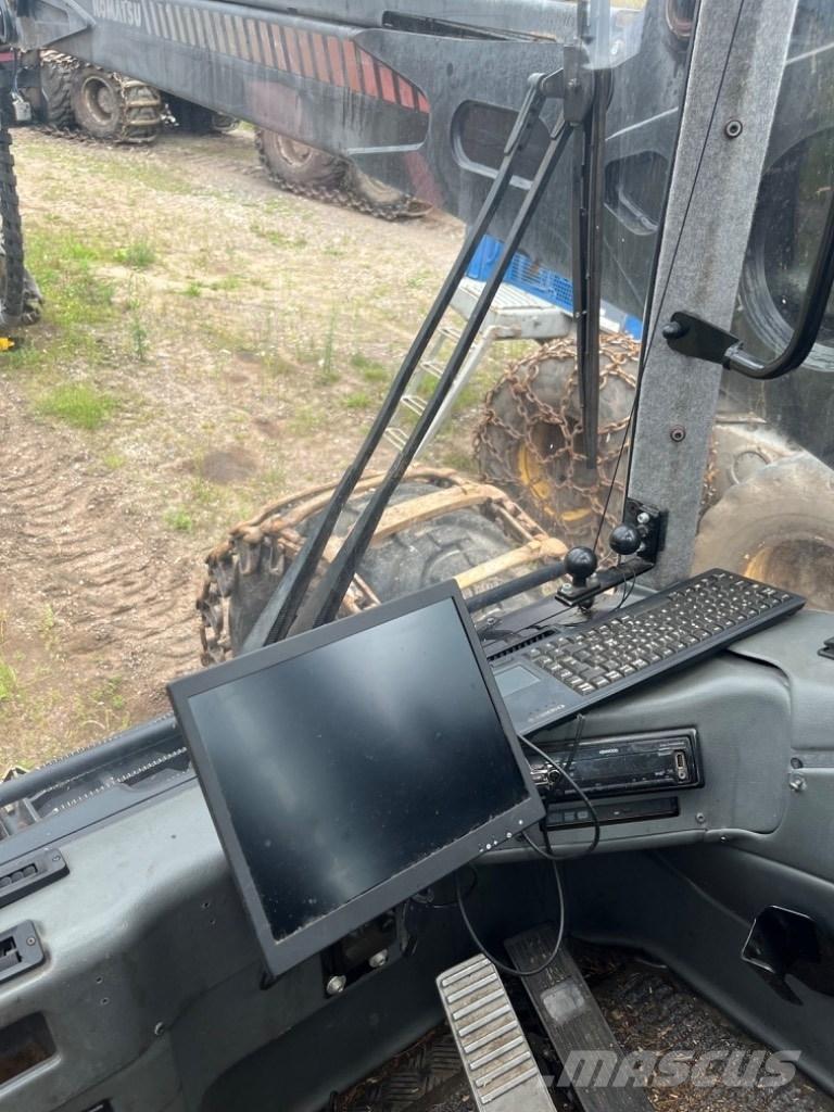 Komatsu 931.1 Combine forestiere
