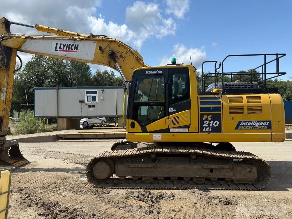 Komatsu PC 210 LCi Excavatoare pe șenile

