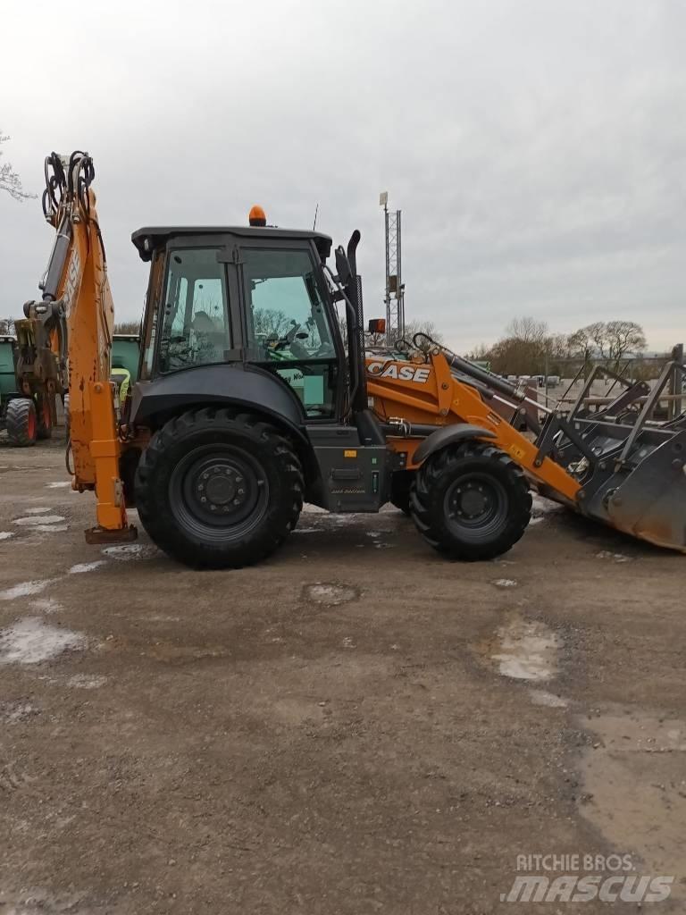 CASE 590SV Buldoexcavatoare