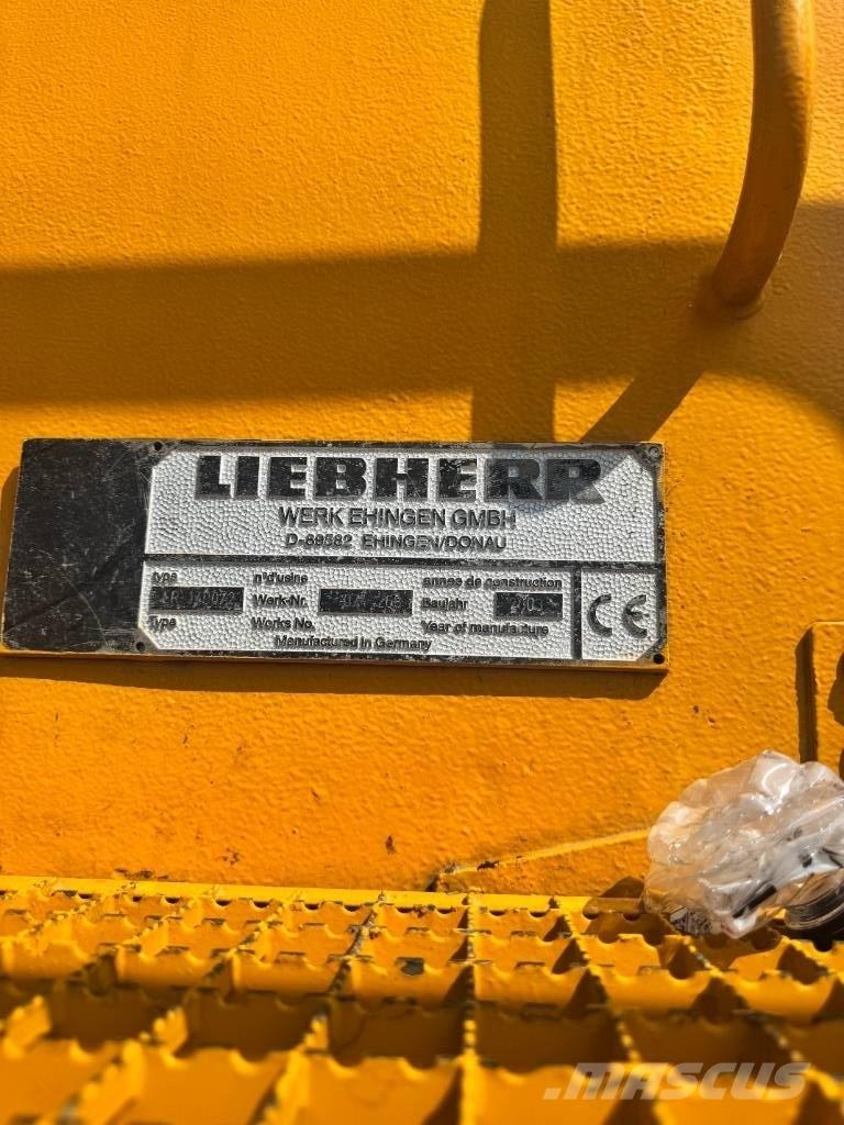 Liebherr LR 1400-2 Macarele