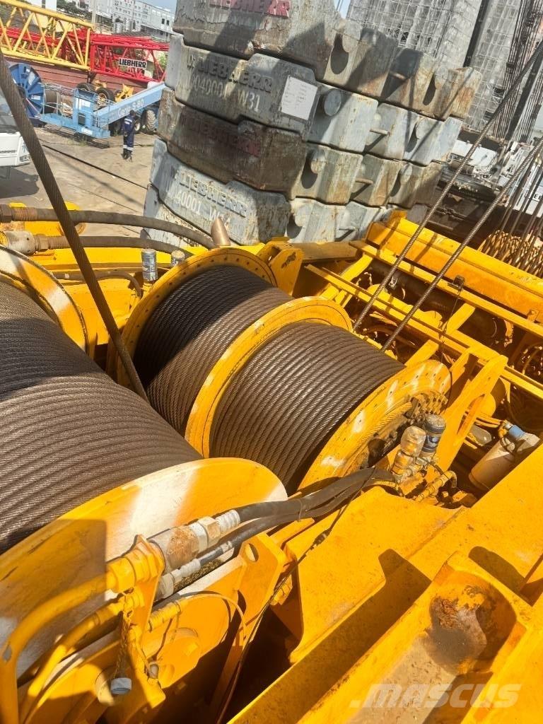 Liebherr LR 1400-2 Macarele