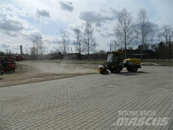 Wulff 2000 Tractoare compacte