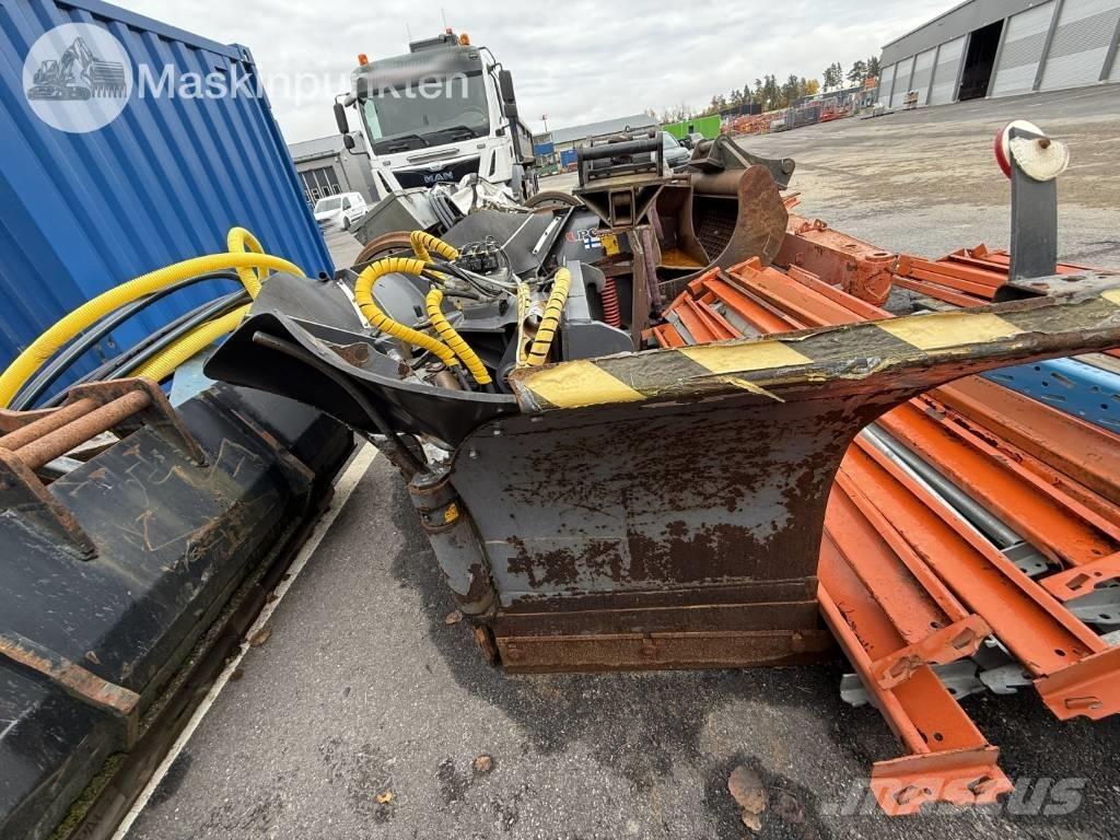 Pome Wingmaster Pluguri