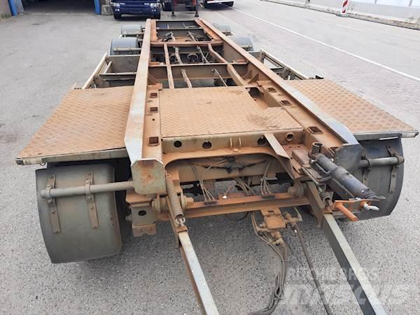 Floor FLA-3-101 Camion cu semi-remorca cu incarcator