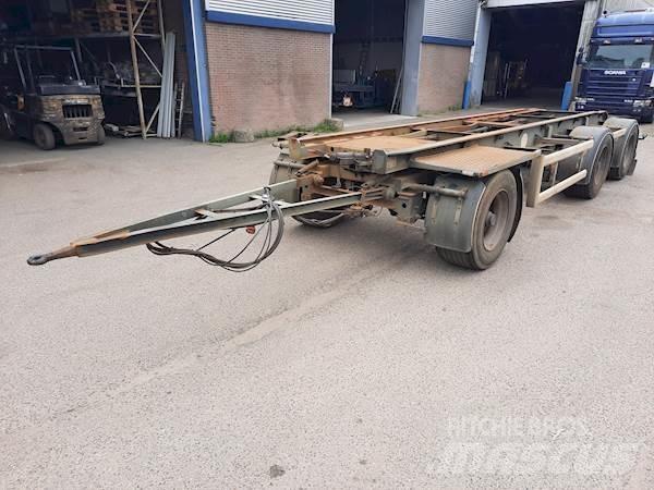 Floor FLA-3-101 Camion cu semi-remorca cu incarcator