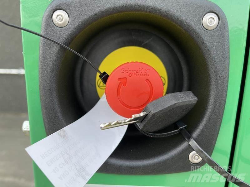 CAT DE 65 E 3 Generatoare Diesel