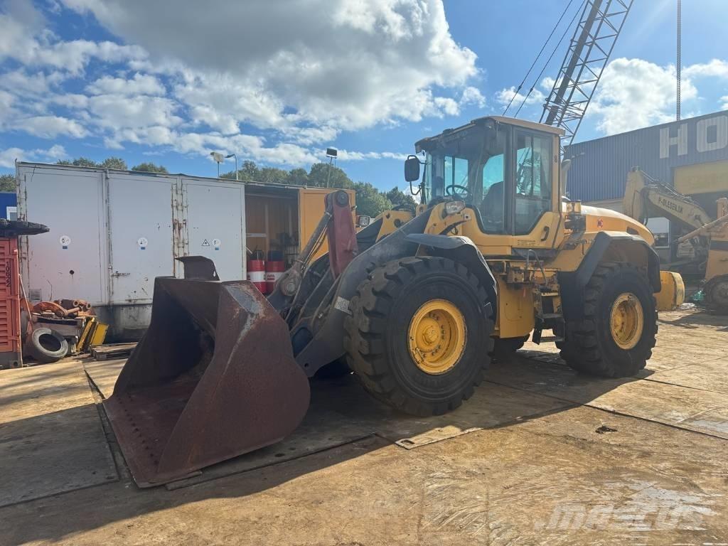 Volvo L 120 G Incarcator pe pneuri