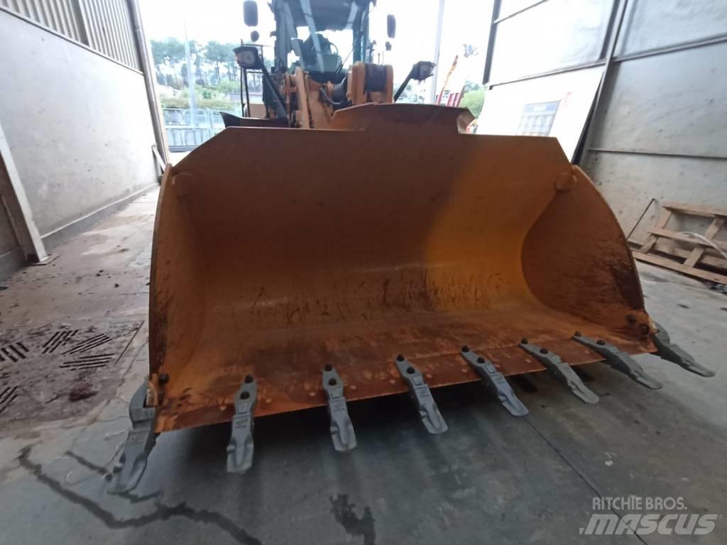 CAT 950 K Incarcator pe pneuri