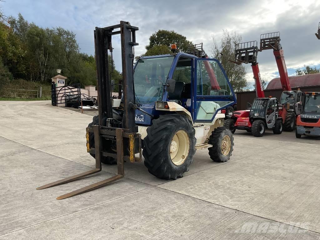 Manitou M 26.4 Masini de teren dificil