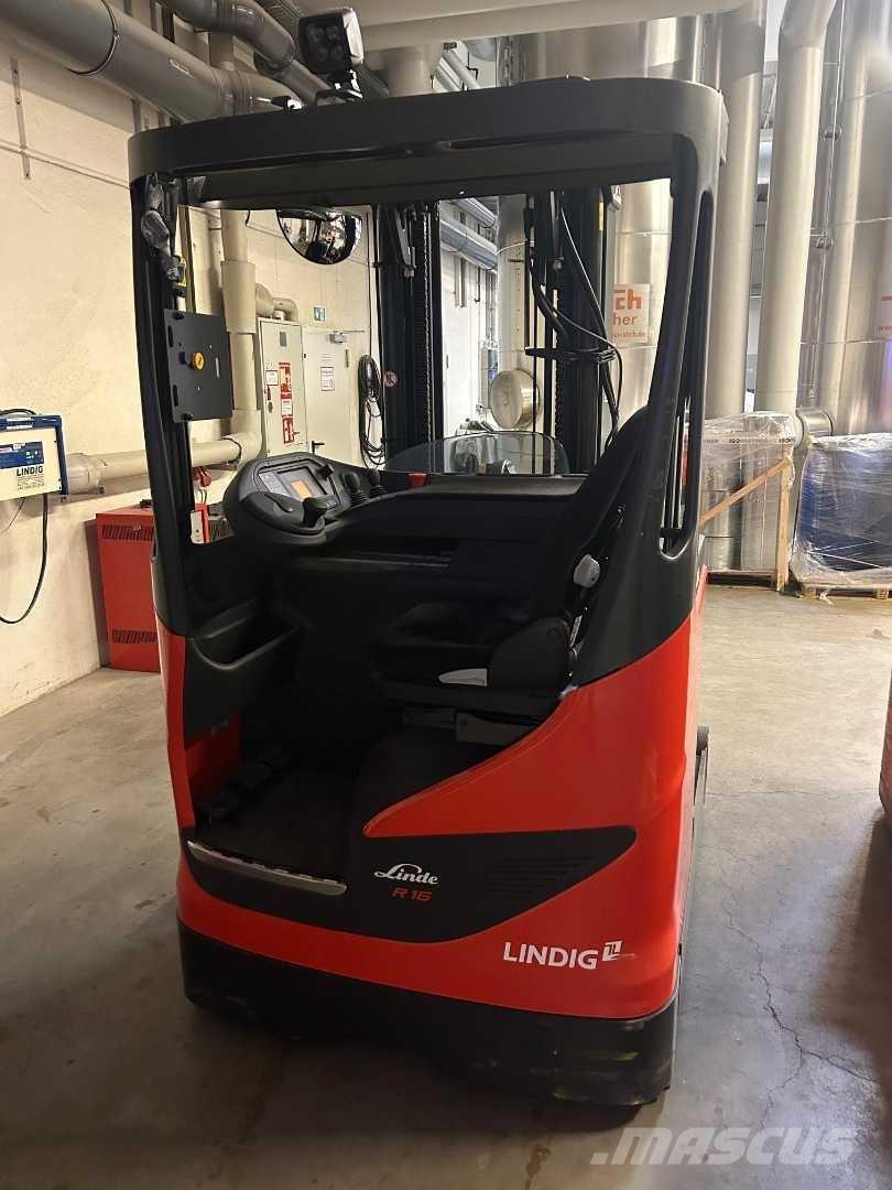 Linde R16B Stivuitor cu catarg retractabil