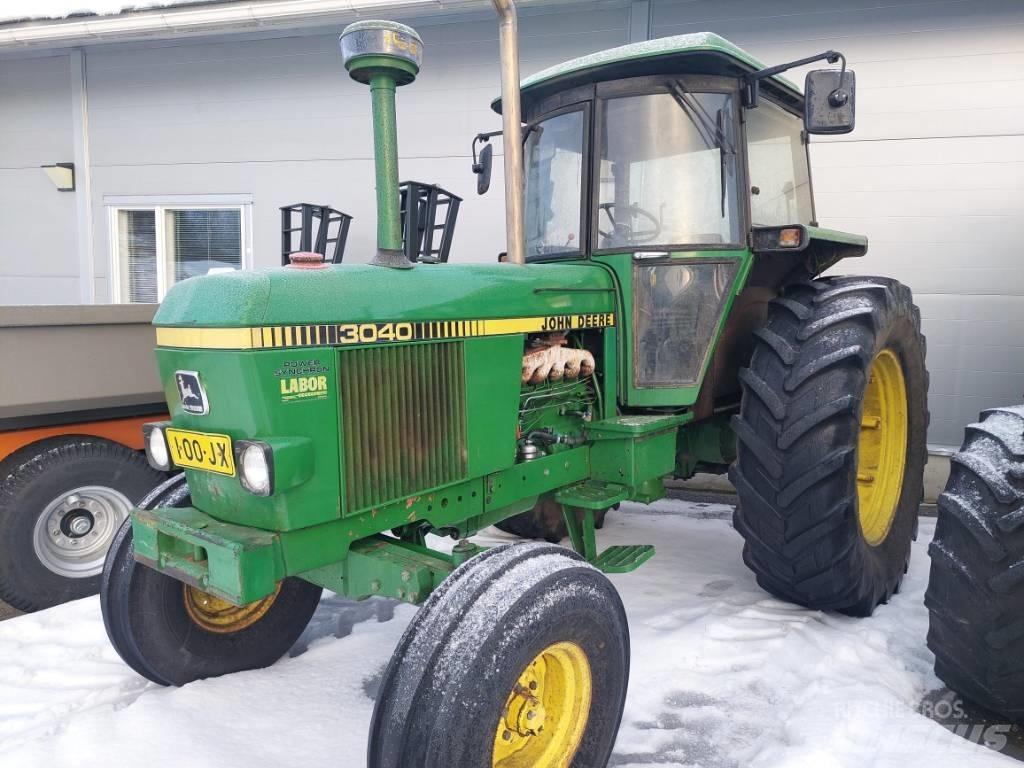John Deere 3040 Tractoare