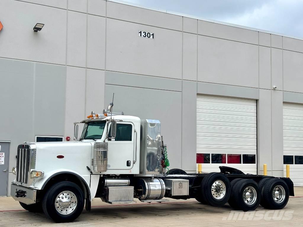 Peterbilt 388 Autotractoare