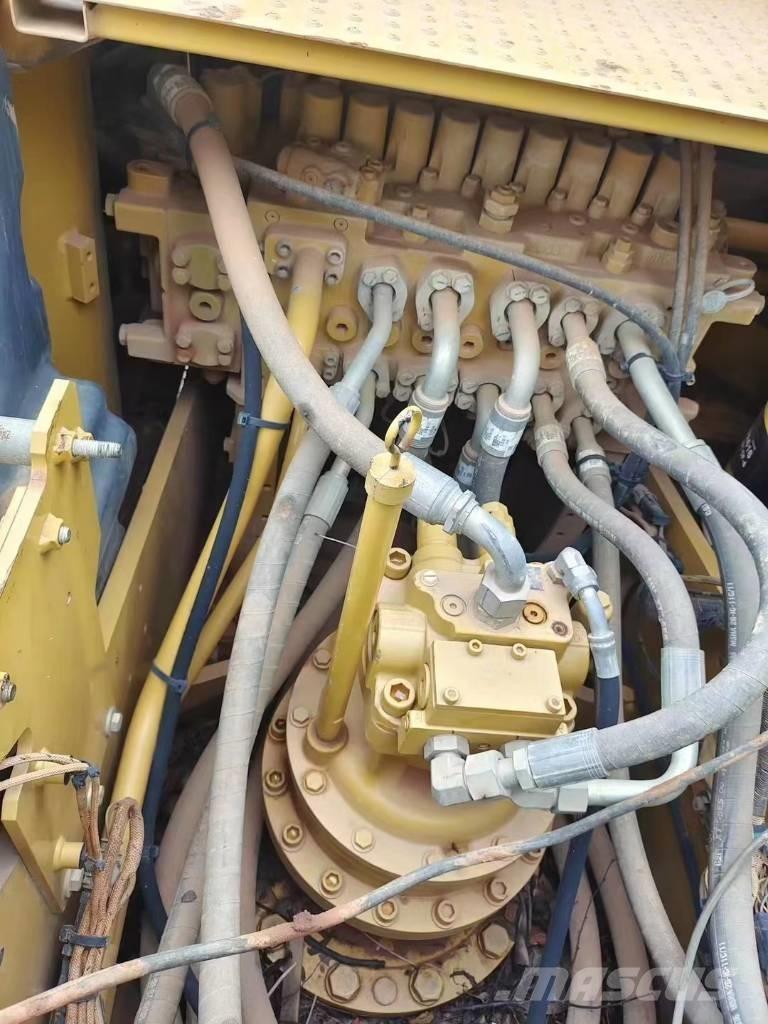 CAT 320 GC Excavatoare pe șenile
