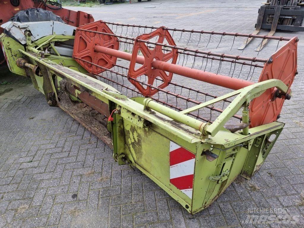 CLAAS 68s Combine de secerat
