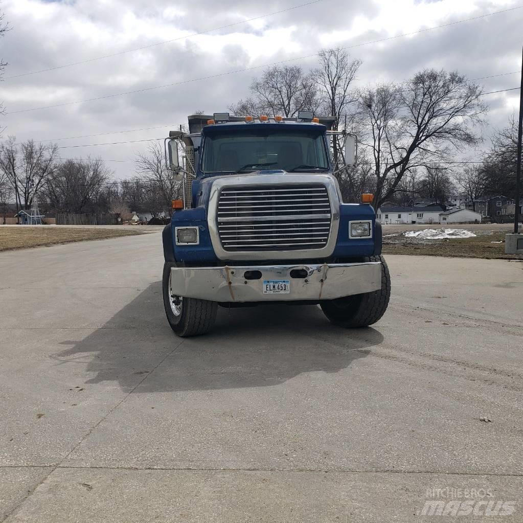 Ford L 9000 Autobasculanta