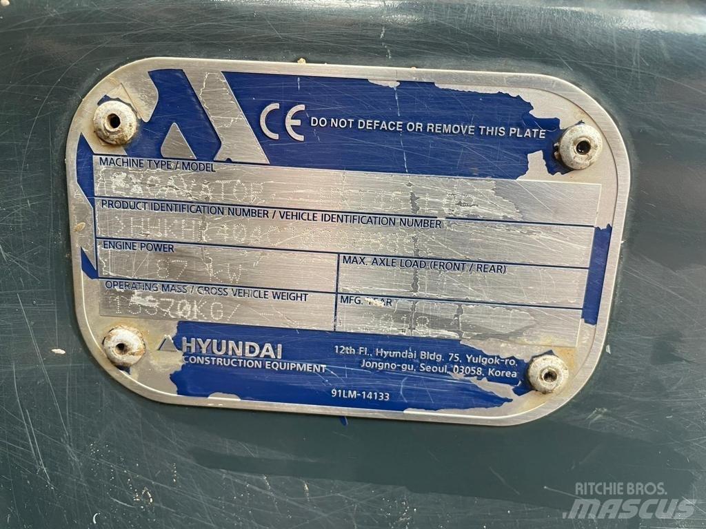 Hyundai HX145 LCR Excavatoare pe șenile
