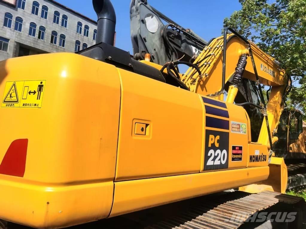 Komatsu PC 220-7 Excavatoare pe șenile
