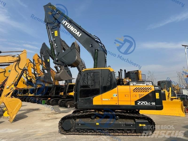 Hyundai R220LC-9S Excavatoare pe șenile
