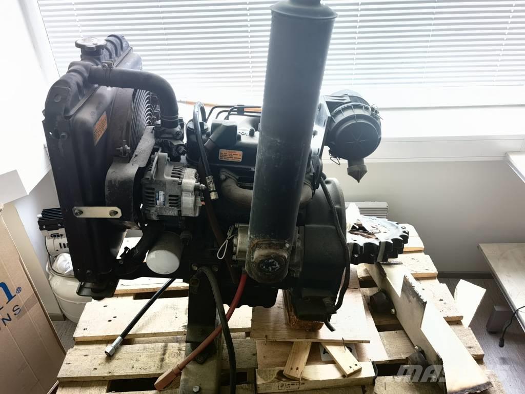 Kubota D905, D902 Motoare