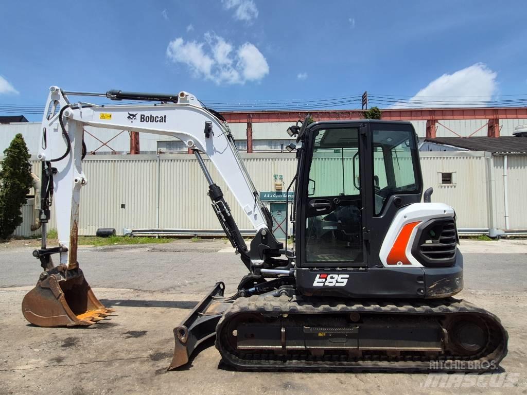 Bobcat E 85 Excavatoare pe șenile
