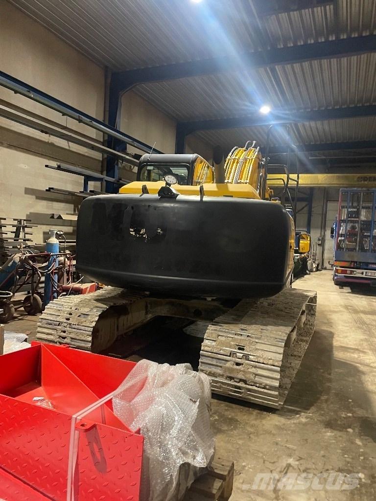 JCB js 190 Excavatoare pe șenile
