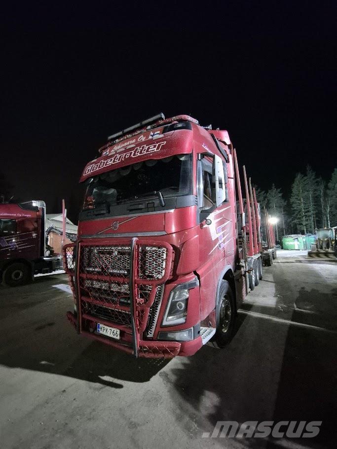 Volvo FH16 750 8x4 Camion pentru lemne