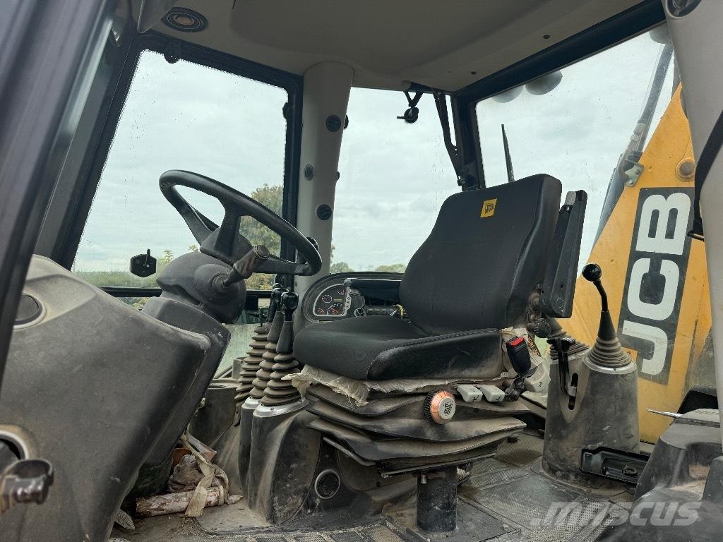 JCB 3 CX SM Buldoexcavatoare